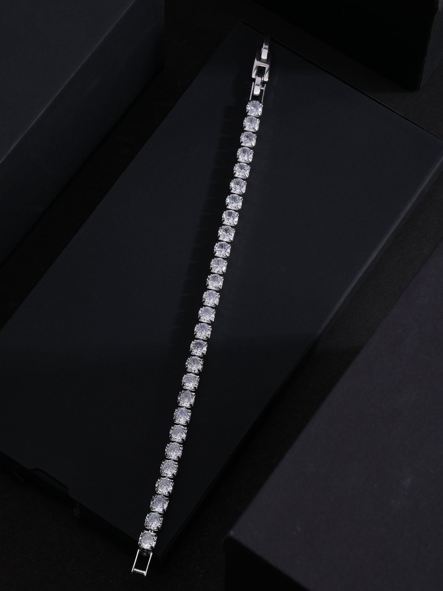 Luxe Round Tennis Bracelet