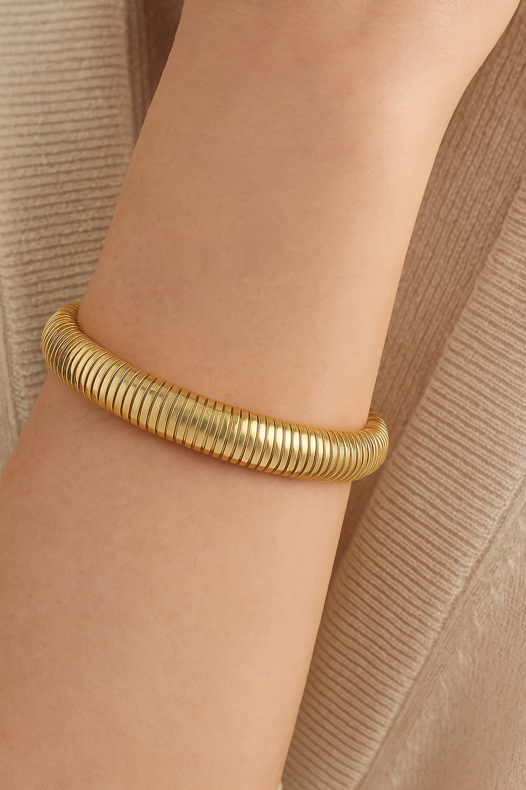 Golden Halo Bangle