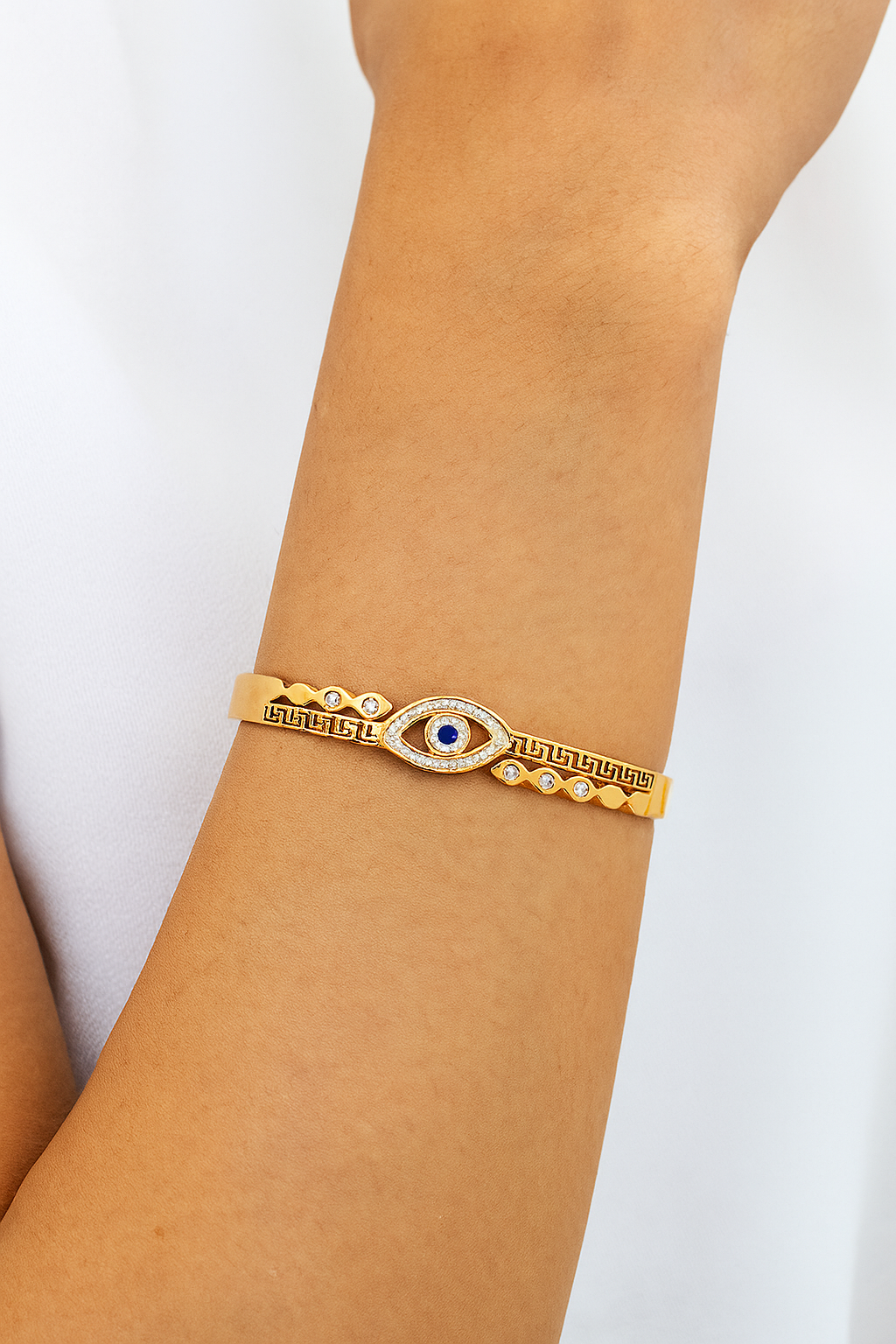 Lucky Eye Gold Cuff