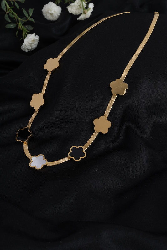 Black & White Clover Pendant Necklace
