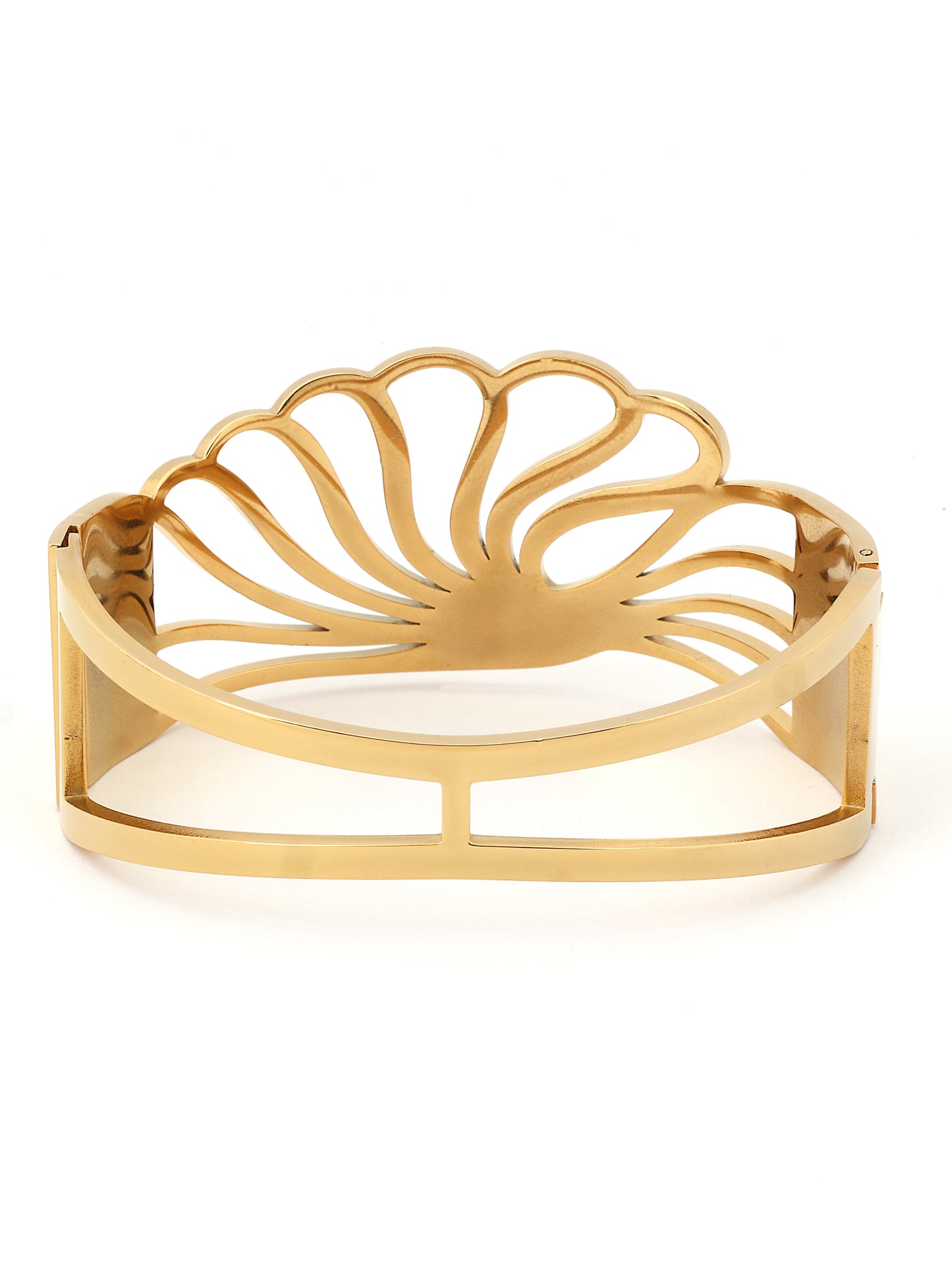 Luxe Petal Openwork 18k Gold Plated Bangle