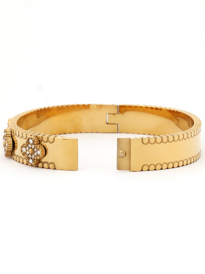 Elegant Clover Bloom Cuff Bracelet