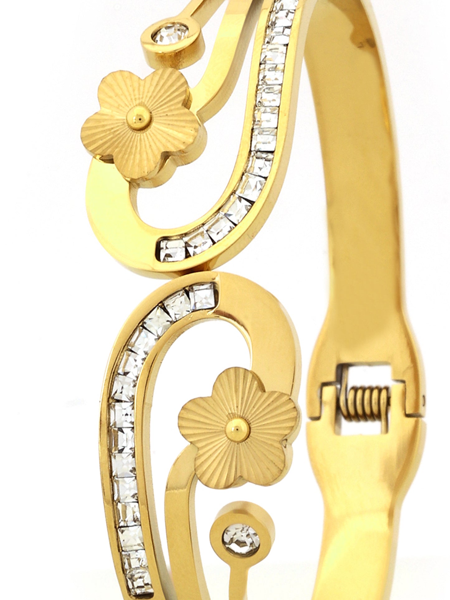 Blooming Grace Gold Bangle