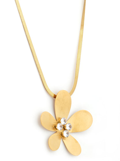 Floral Charm Necklace in Gold