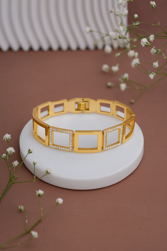 Luxe Geometric Gold Bracelet